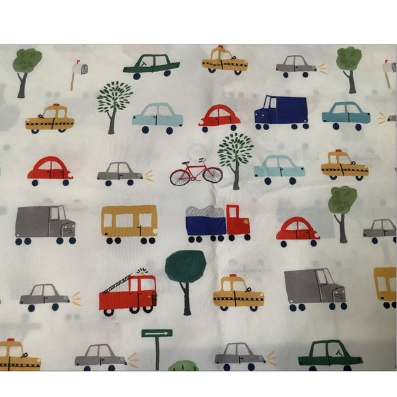 Pottery Barn Kids 100% Organic Cotton Neighborhood Toddler Sheet/Pillowcase - Picture 4 of 4